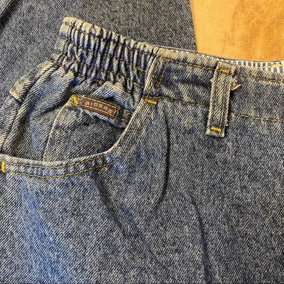 Vintage Riders by Lee jeans for women with elastic in the waist band - Picture 2 of 10